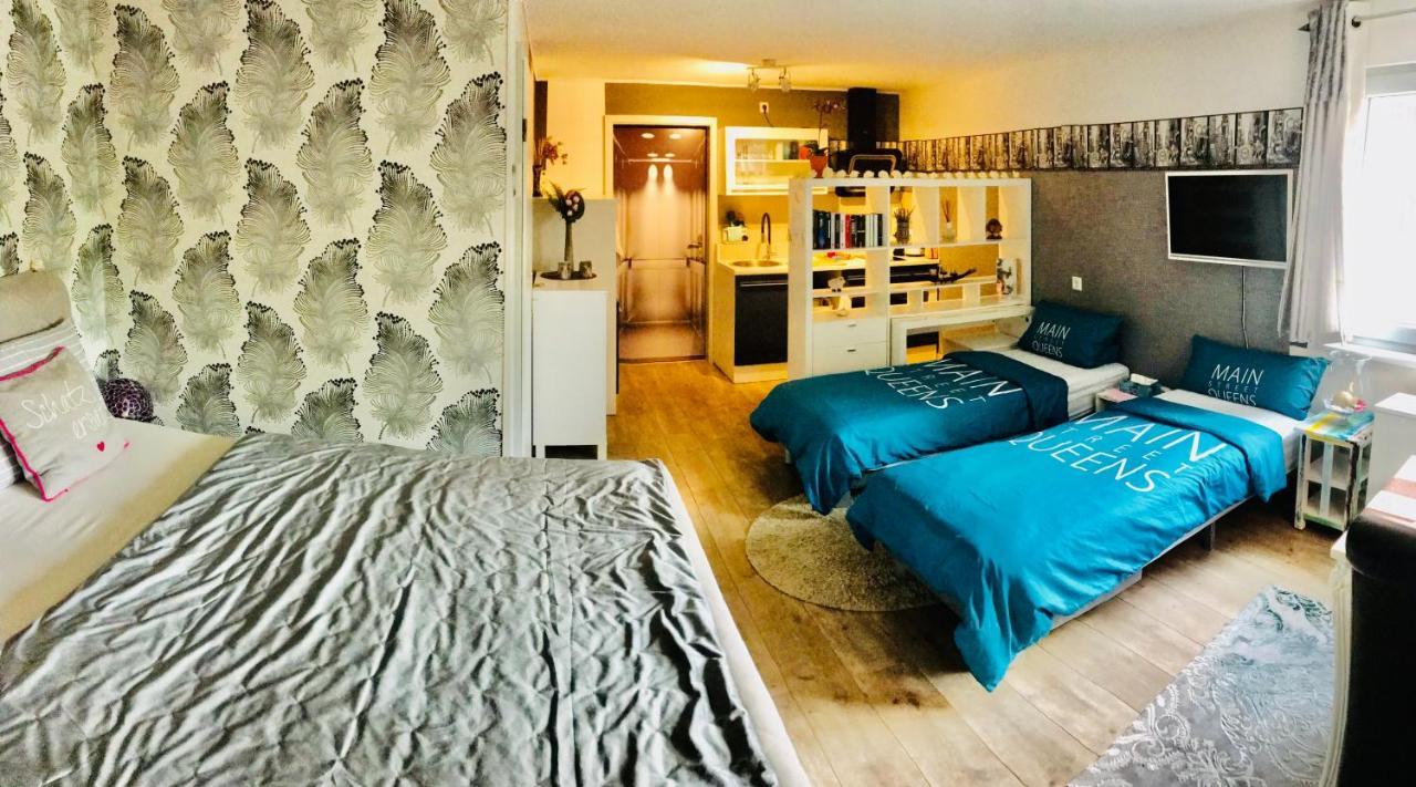 Wohnung Mit Charme, Netflix Rheinstetten Exterior foto