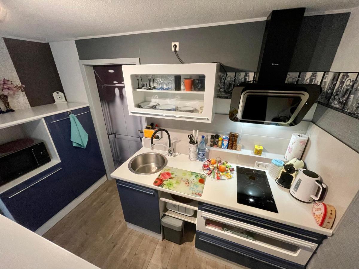 Wohnung Mit Charme, Netflix Rheinstetten Exterior foto